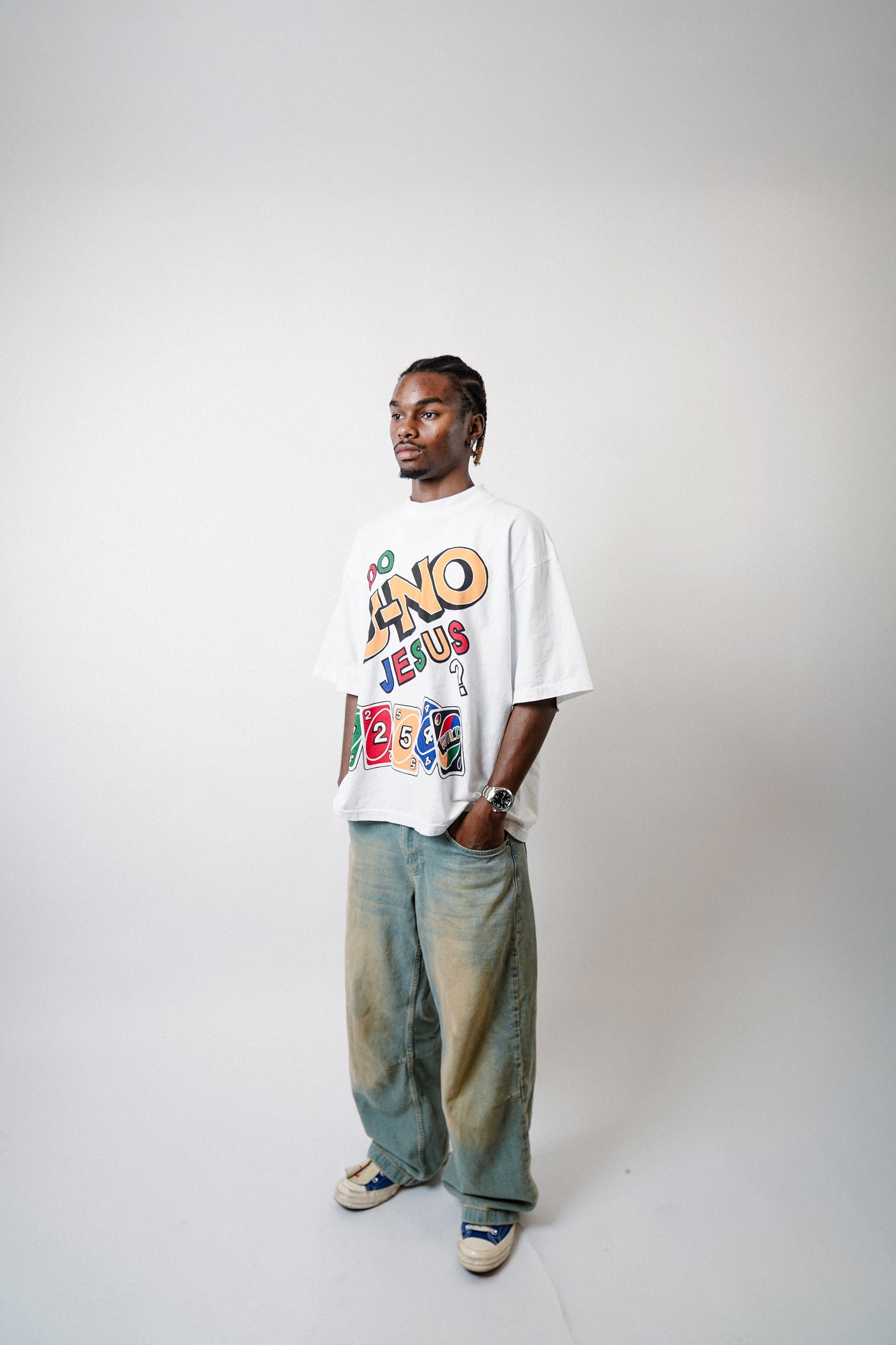 "UNO" TEE